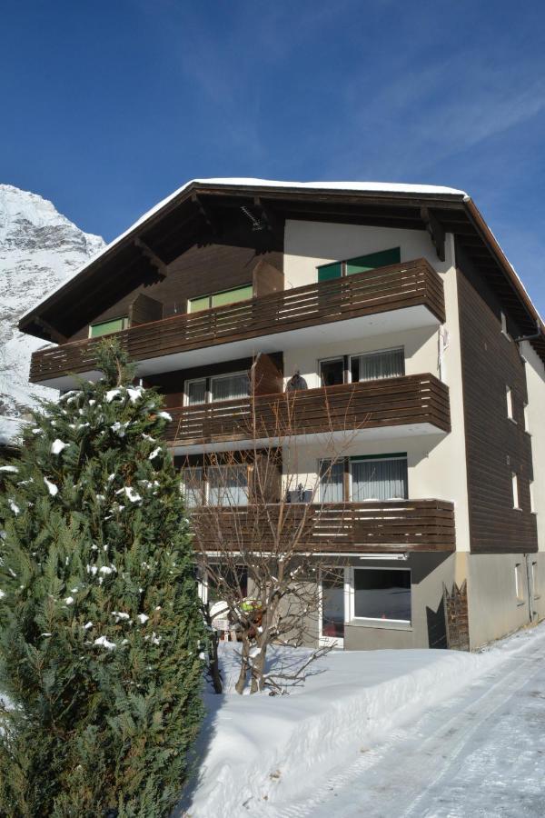 Haus Valaisia - Randa Bei Zermatt Apartment Exterior photo